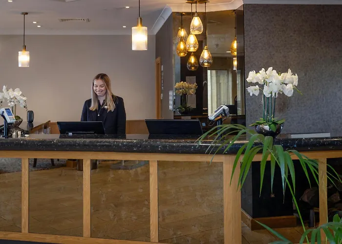 Hampshire Court Hotel & Spa